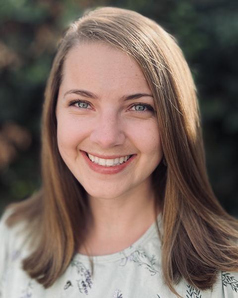 Katie Jacobsen headshot