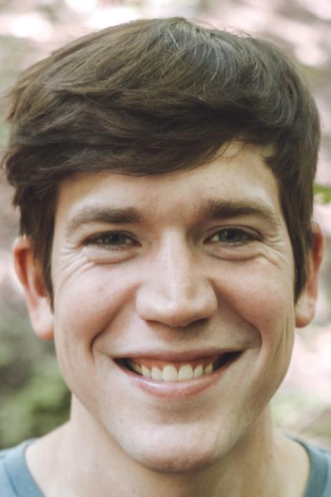 Jonathan Thompson Headshot
